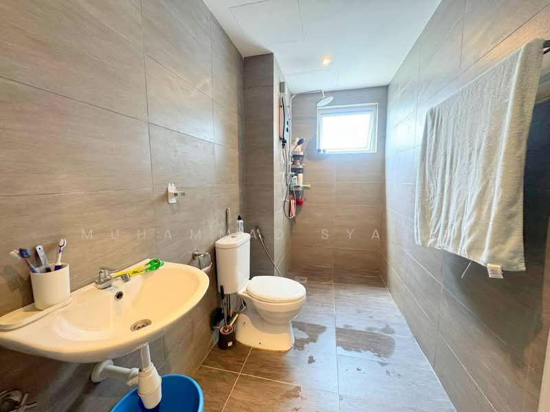 Apartment for Sale at Pangsapuri Miro - Muhammad Syafiq - Bathroom - PropertyGuru.com.my