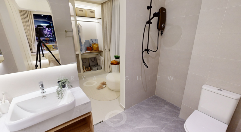 Service Residence for Sale at Summer Suites - Residensi Bukit Meldrum - Bryan Chiew - Bathroom - PropertyGuru.com.my