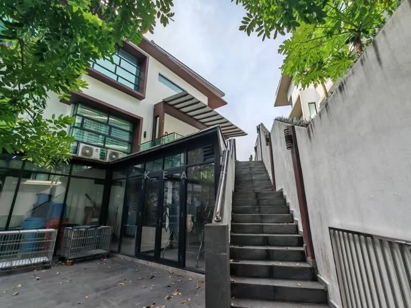 Semi-Detached House for Sale in 16 Sierra (Puchong) - Keane . - Exterior - PropertyGuru.com.my