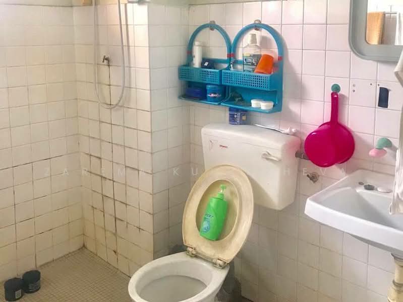 2-storey Terraced House for Sale in Bangsar (Kuala Lumpur) - Zarema Kulbuzheva - Bathroom - PropertyGuru.com.my
