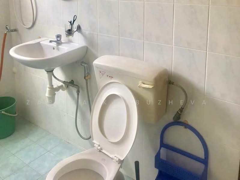 2-storey Terraced House for Sale in Bangsar (Kuala Lumpur) - Zarema Kulbuzheva - Bathroom - PropertyGuru.com.my