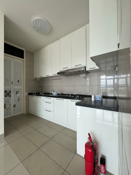 Service Residence for Sale at Conezion Residences - Broson Khong Chun Wai - Kitchen - PropertyGuru.com.my