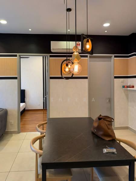 Service Residence for Rent at KL Gateway Residences - Mazsheera . - Dining Room - PropertyGuru.com.my
