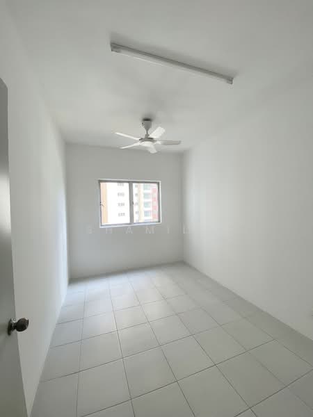Residensi Sateria untuk Untuk Disewa - RM 1,300 /bulan, Feb 2026 - Interior - PropertyGuru.com.my