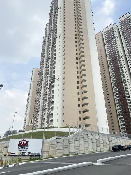 Residensi Sateria untuk Untuk Disewa - RM 1,300 /bulan, Feb 2026 - Exterior - PropertyGuru.com.my