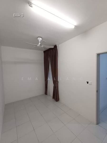 Condominium for Rent at Residensi Sateria - EMA ALLANG - Interior - PropertyGuru.com.my