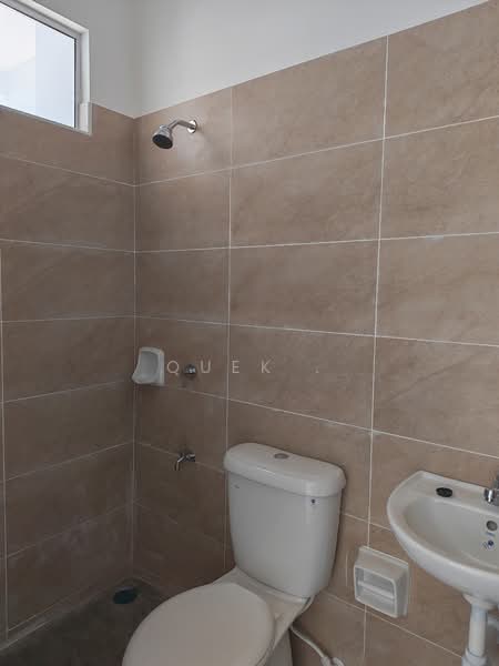 2-storey Terraced House for Sale in Taman Dato Onn (Johor Bahru) - Quek . - Bathroom - PropertyGuru.com.my