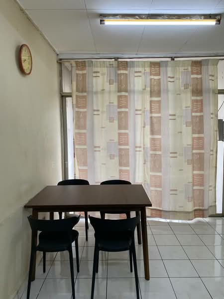 Gugusan Melur untuk Untuk Dijual - RM 280,000, Mac 2026 - Dining Room - PropertyGuru.com.my