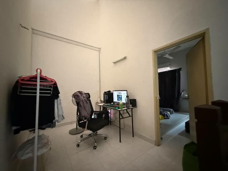 Terraced House for Sale in Skudai (Johor) - Jacob Chua - Study - PropertyGuru.com.my