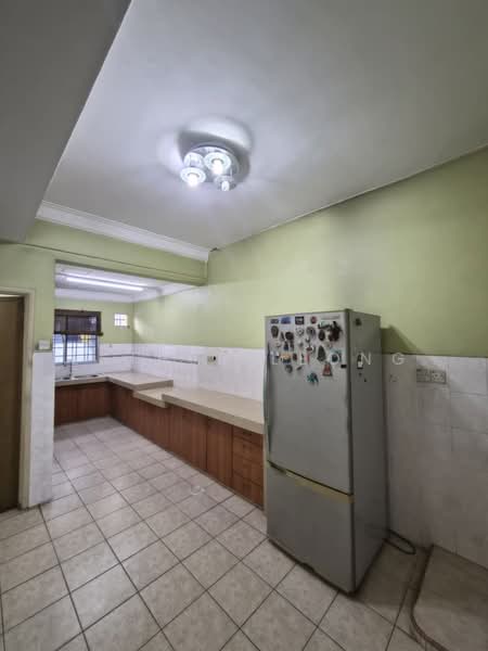 Rumah Teres 2 Tingkat untuk Disewa di Kota Kemuning (Shah Alam) - Esther Leong - Kitchen - PropertyGuru.com.my