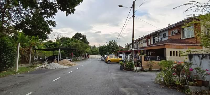 2-storey Terraced House for Sale in Seri Kembangan (Selangor) - Muhammad Muadz - Exterior - PropertyGuru.com.my