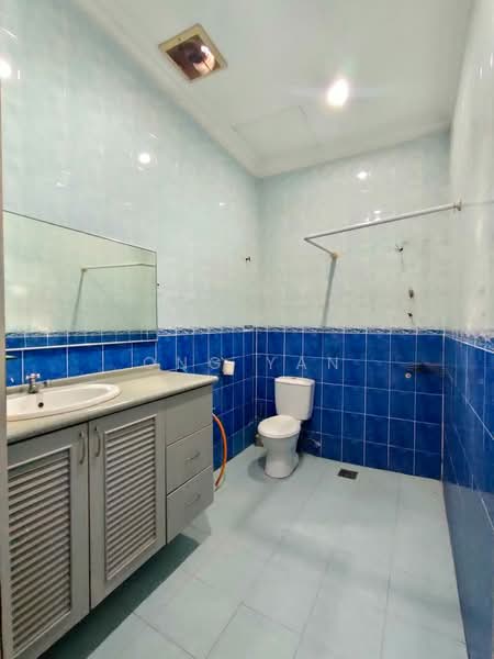 2-storey Terraced House for Sale in SS2 (Petaling Jaya) - Ong Yan - Bathroom - PropertyGuru.com.my