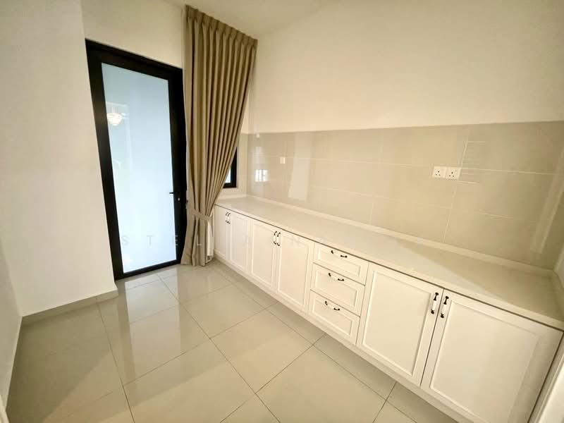 Cluster House for Rent in Iskandar Puteri (Nusajaya) (Johor) - Stella Narita - Kitchen - PropertyGuru.com.my
