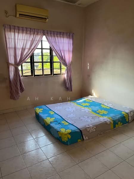 2-storey Terraced House for Sale in Taiping (Perak) - Ah Kah Ong - Bedroom - PropertyGuru.com.my