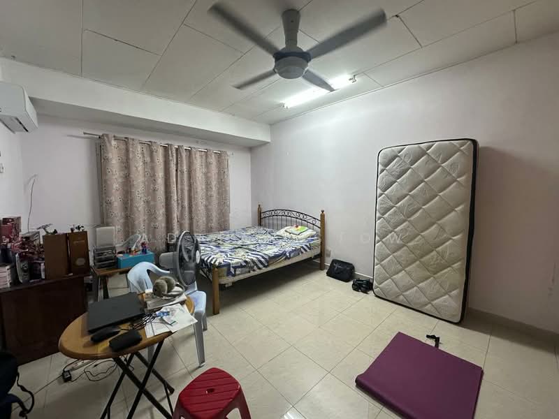 2-storey Terraced House for Sale in Taman Bukit Maluri (Kepong) - Adrian Siow - Bedroom - PropertyGuru.com.my