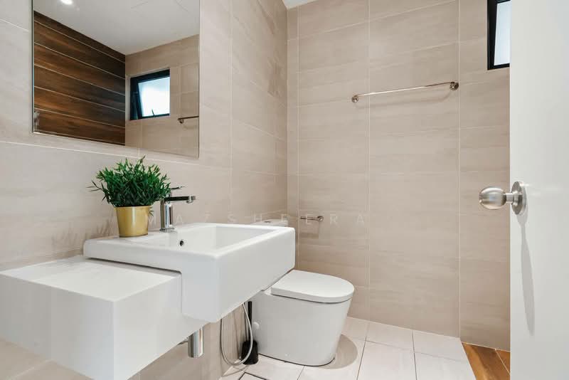 Service Residence for Rent at UNIO Residence - Mazsheera . - Bathroom - PropertyGuru.com.my