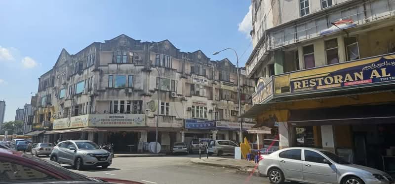 Shop for Rent in Ampang (Selangor) - Chew . - Exterior - PropertyGuru.com.my