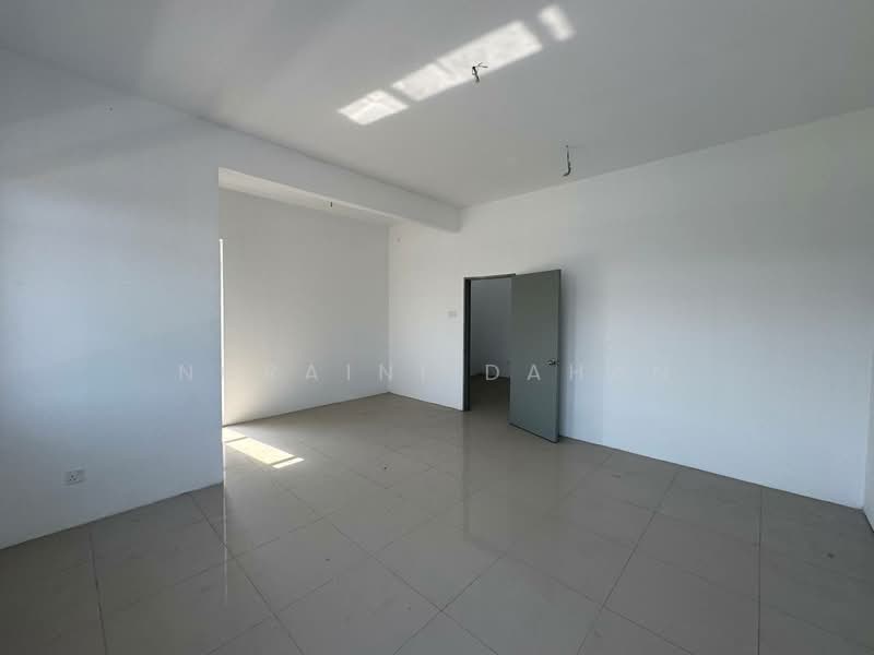 Taman Langat Utama untuk Untuk Dijual - RM 498,888, Mac 2026 - Interior - PropertyGuru.com.my