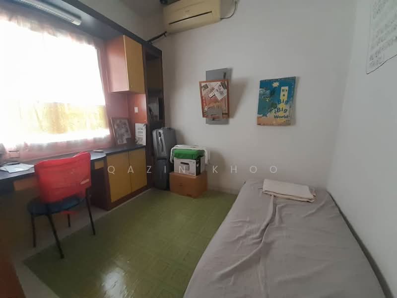 1-storey Terraced House for Sale in Taman Menglembu Timur (Menglembu) - Qazin Khoo - Bedroom - PropertyGuru.com.my