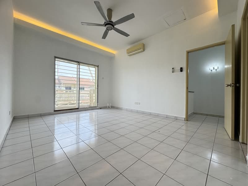 2.5-storey Terraced House for Sale in Seri Kembangan (Selangor) - KEN TAN - Interior - PropertyGuru.com.my
