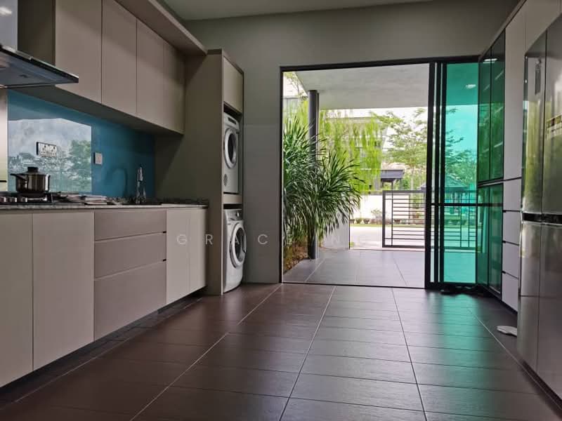 New 2sty Zero Lot Bungalow House 50x80 @ Shah Alam untuk Untuk Dijual - RM 1,520,000, Mac 2026 - Kitchen - PropertyGuru.com.my