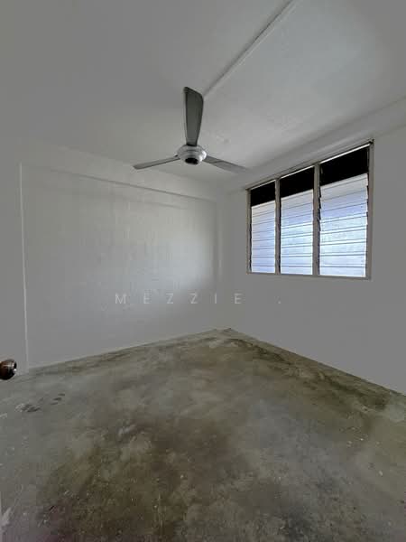 Flat for Sale at Seksyen 1 Wangsa Maju Flat - Mezzie . - Interior - PropertyGuru.com.my