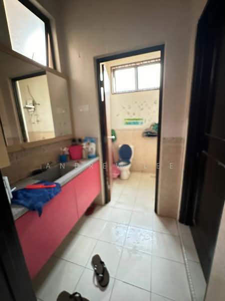 2-storey Terraced House for Sale in Taman Sutera Utama (Skudai) - Andrew Lee - Bathroom - PropertyGuru.com.my