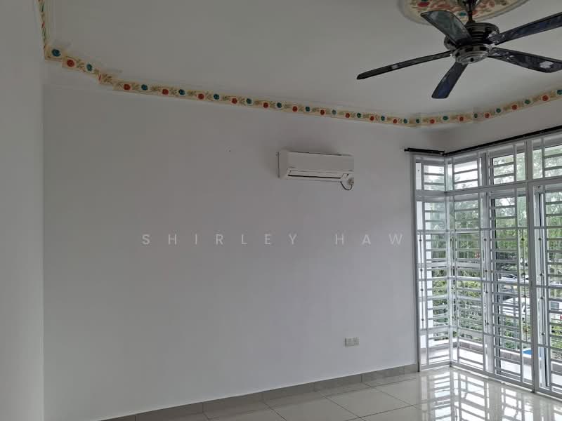 Bungalow for Sale in Taman Mutiara Rini (Skudai) - Shirley Haw - Living Room - PropertyGuru.com.my