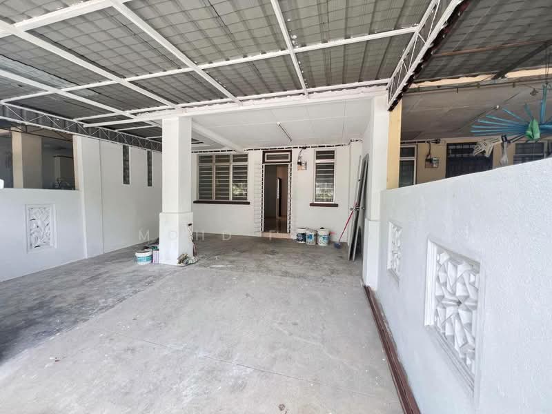 2-storey Terraced House for Sale in Beranang (Selangor) - Mohd Faizal - Exterior - PropertyGuru.com.my