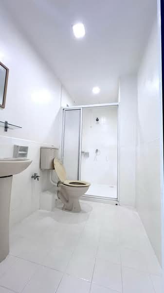 Anggerik Villa 2 Apartment untuk Untuk Dijual - RM 230,000, Mac 2026 - Bathroom - PropertyGuru.com.my
