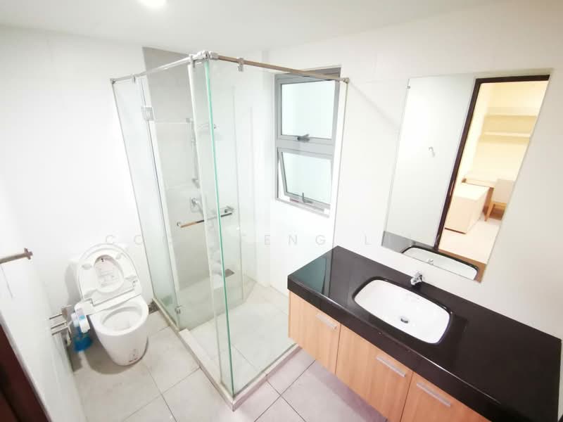 Austin Suites (Permata Austin) untuk Untuk Dijual - RM 400,000, Feb 2026 - Bathroom - PropertyGuru.com.my