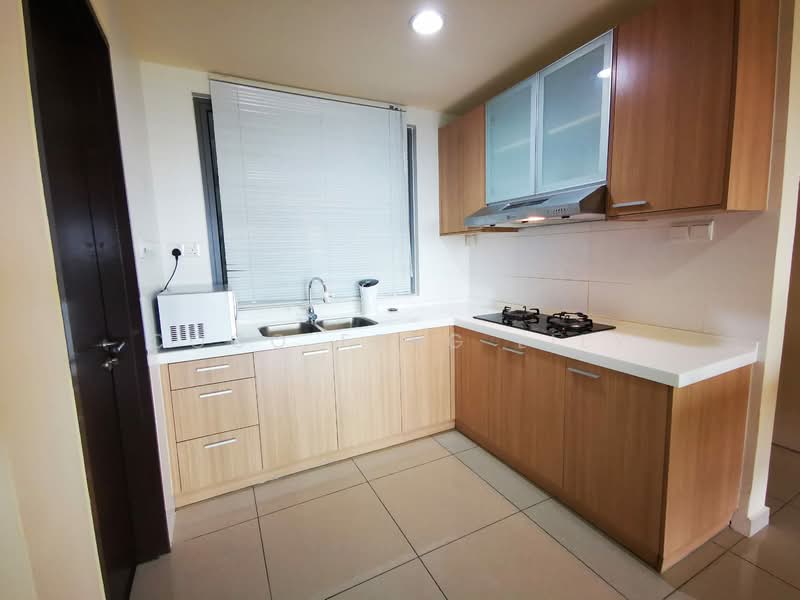 Austin Suites (Permata Austin) untuk Untuk Dijual - RM 400,000, Feb 2026 - Kitchen - PropertyGuru.com.my