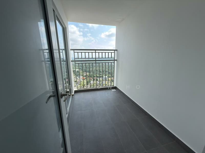 Service Residence for Sale at Vista Tiara (MBW Bay) - Darrow Ho - Balcony - PropertyGuru.com.my