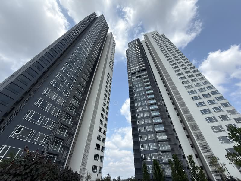 Service Residence for Rent at Vista Tiara (MBW Bay) - Wilson Aw - Exterior - PropertyGuru.com.my