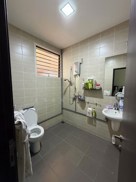Terraced House for Sale in Prima Selayang (Selayang) - Ryan Swe - Bathroom - PropertyGuru.com.my