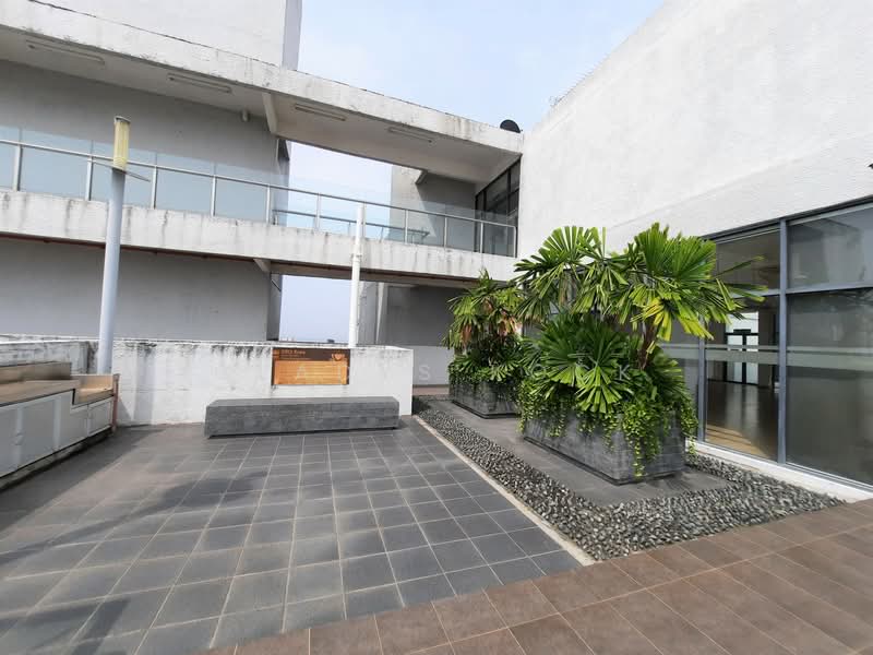 Condominium for Sale at Wellesley Residences - Gladys Kock - Exterior - PropertyGuru.com.my