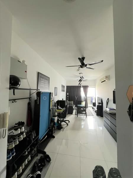 Service Residence for Sale at Seasons Garden Residences - Rony Yeo - Living Room - PropertyGuru.com.my