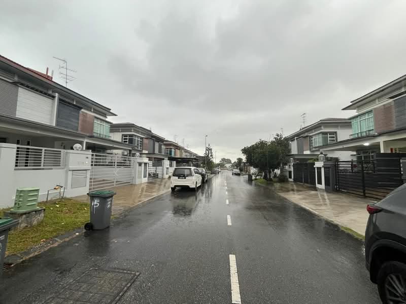 Cluster House for Sale in Bukit Indah (Iskandar Puteri (Nusajaya)) - Kinki Teow - Exterior - PropertyGuru.com.my