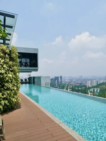 Millerz Square untuk Untuk Dijual - RM 450,000, Mac 2026 - Pool - PropertyGuru.com.my