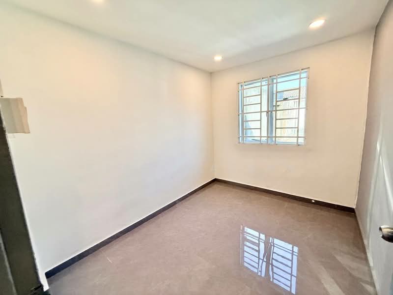 Taman Tuanku Ampuan Najihah untuk Untuk Dijual - RM 330,000, Mac 2026 - Interior - PropertyGuru.com.my