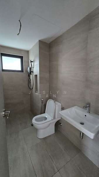 Skyline KL untuk Untuk Disewa - RM 2,300 /bulan, Feb 2026 - Bathroom - PropertyGuru.com.my