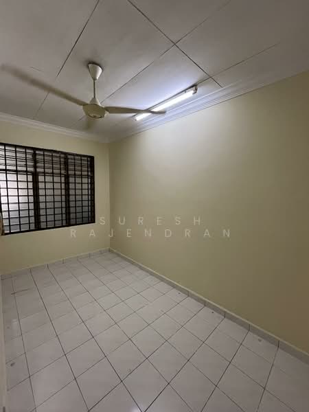 1-storey Terraced House for Rent in Taman Puteri Wangsa (Ulu Tiram) - Suresh Rajendran - Interior - PropertyGuru.com.my