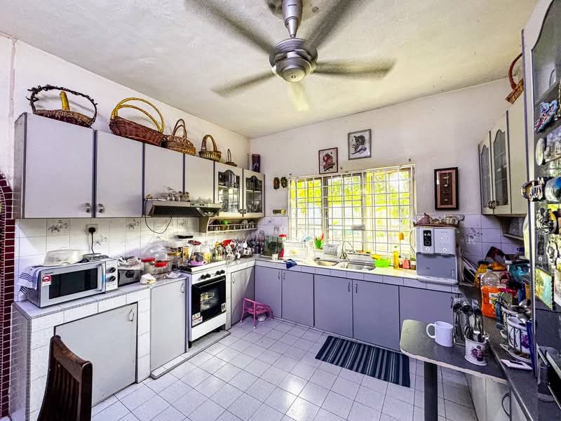 Untuk Dijual - Taman Kosas