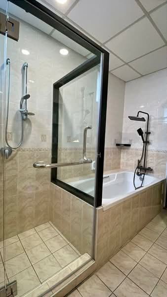 Condominium for Rent at Sri Pangkor Condominium - Gan Chun Kai - Bathroom - PropertyGuru.com.my