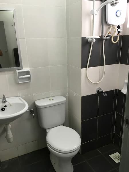 Condominium for Rent at Mutiara Residence - Nicholas Lew - Bathroom - PropertyGuru.com.my