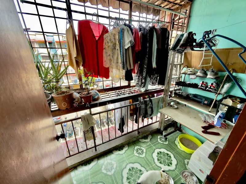 Flat for Sale at Taman Bukit Mewah - Noraini Dahan - Balcony - PropertyGuru.com.my