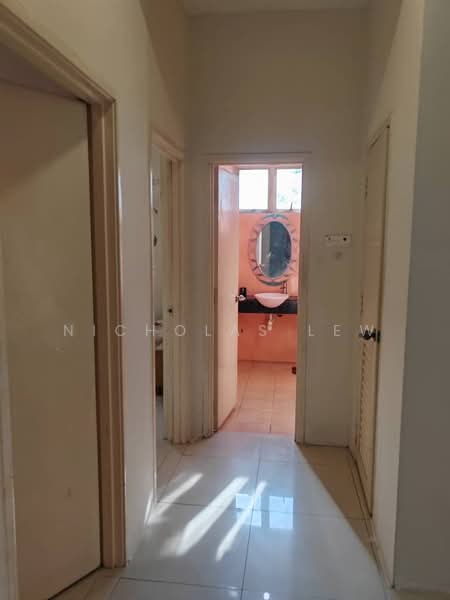 Condominium for Rent at East Lake Residence - Nicholas Lew - Corridor - PropertyGuru.com.my
