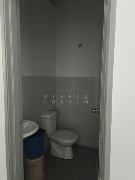 Taman Langat Utama 4 untuk Untuk Dijual - RM 483,444, Feb 2026 - Bathroom - PropertyGuru.com.my