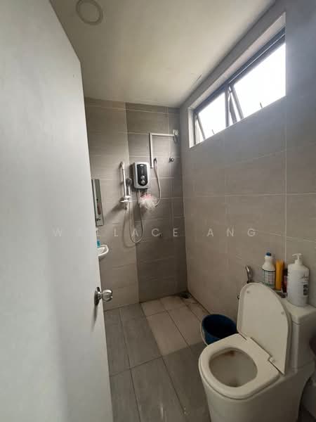 Danga Sutera untuk Untuk Dijual - RM 900,000, Mac 2026 - Bathroom - PropertyGuru.com.my