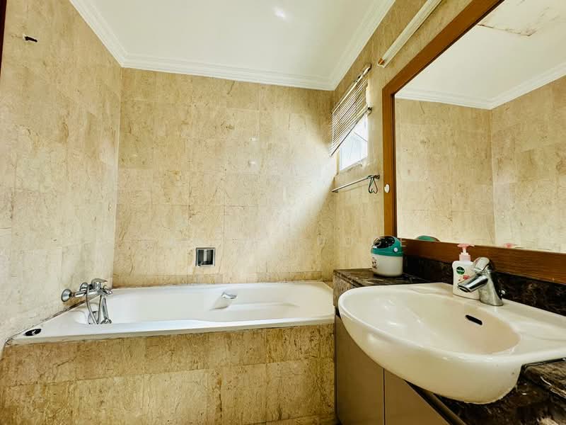 Condominium for Rent at Suasana Sentral Condominiums - Ravin Judge - Bathroom - PropertyGuru.com.my